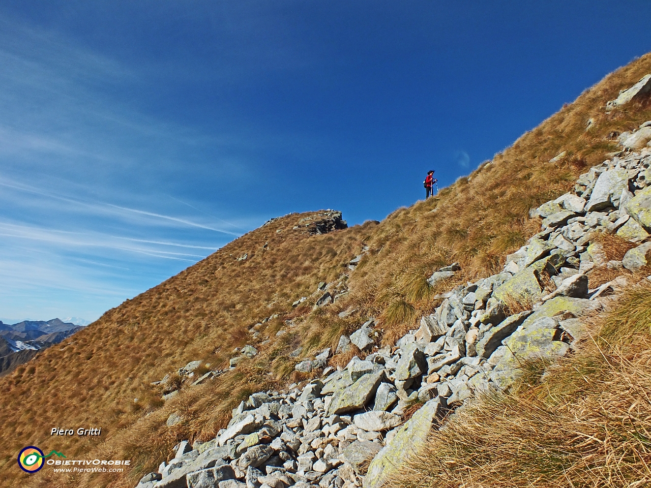 38 in cresta verso la cima....JPG